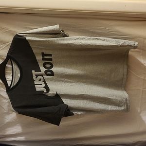 Nike T-Shirt